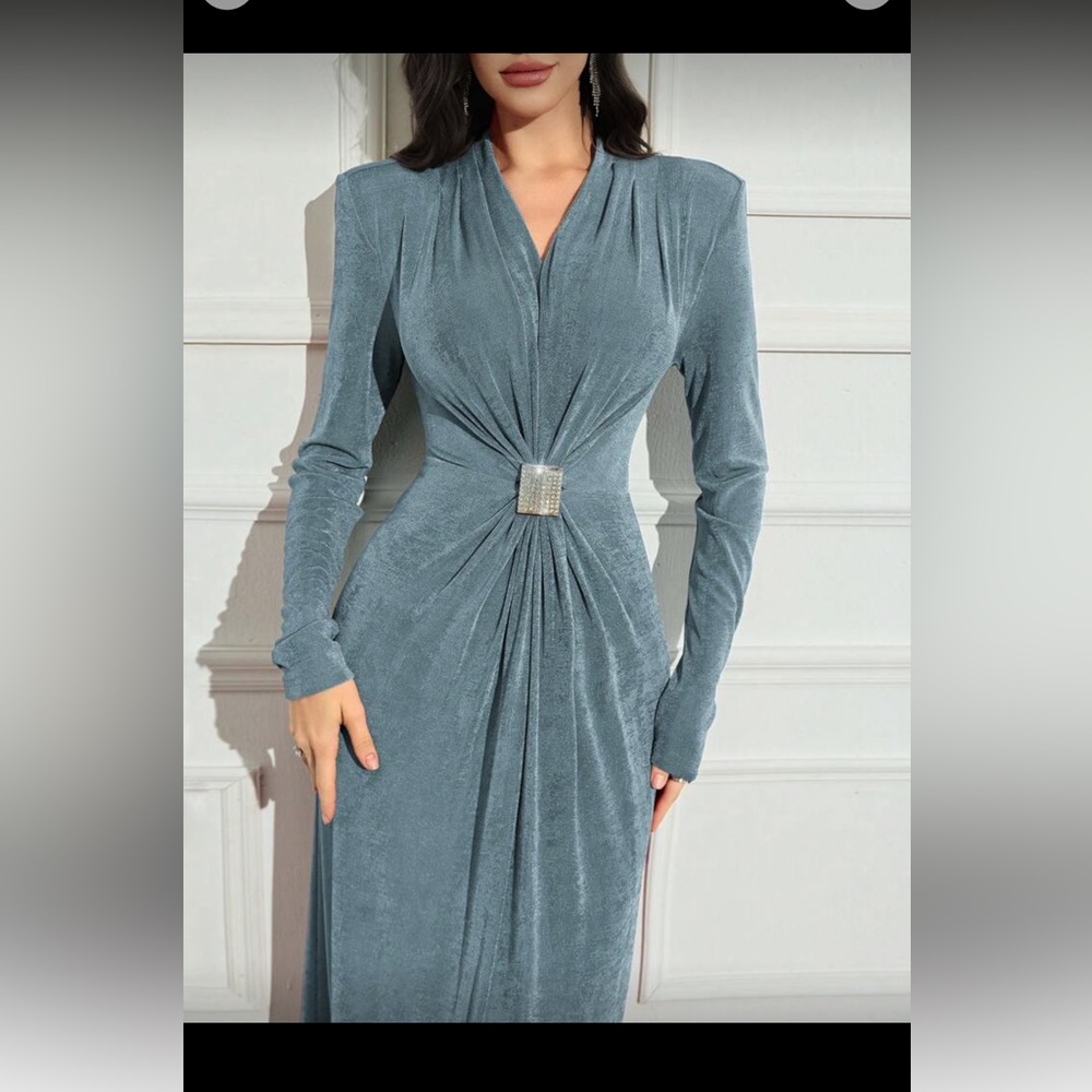 Elegant Blue Long Sleeve Dress